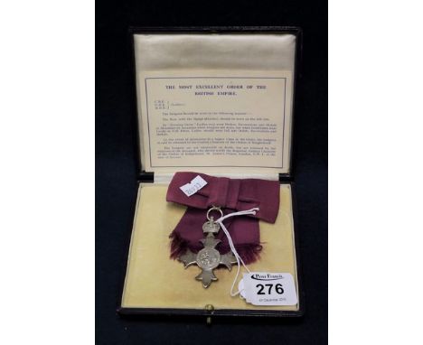 Silver MBE medal or badge with ribbon/bow in original box. (B.P. 24% incl. VAT)