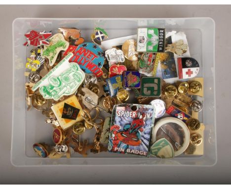 A box of enamel badges, to include sporting examples, Baker's Union etc.  