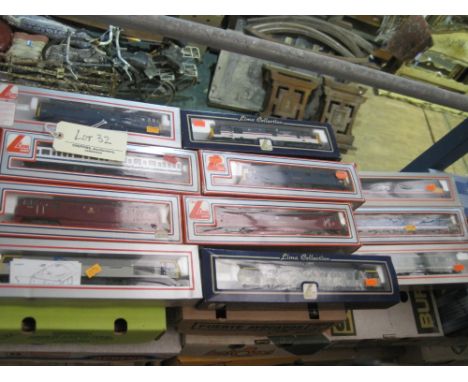 Lima; ten boxed diesel locomotives to include, 47579 James Nightall GC, 31402 British Rail, 37251 Inter-city etc (10)  