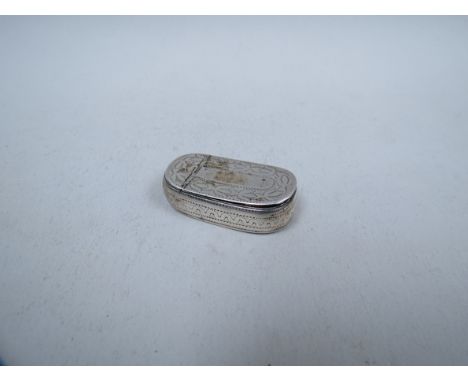 A Georgian silver snuff box, makers mark IT, 4.5cm long