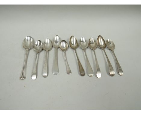 Ten silver teaspoons various dates and makers, 125g 