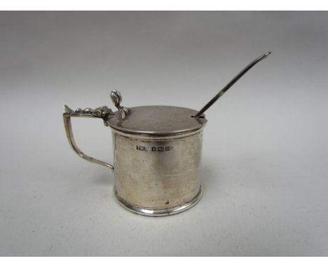 A T.H. Hazlewood & Co. silver mustard with blue glass liner and plated spoon, Birmingham 1913, 61g