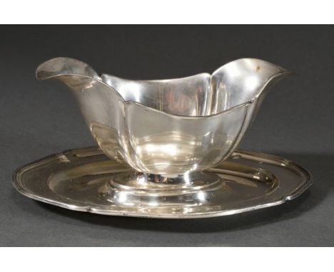 Sauciere mit Chippendale Rand auf festem Unterteller, Wilkens, Silber 830, 419g, 10,2x24,5x17,5cm