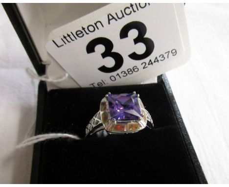 Amethyst set silver ring