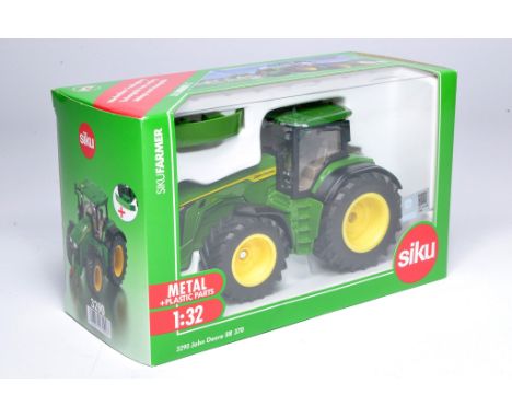 Siku 1/32 farm model issue comprising No.3290 John Deere 8R 370 Tractor. Excellent and secure in very good to excellent box. 