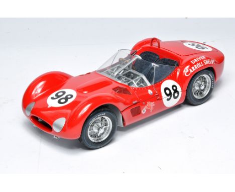 Minichamps diecast scale model No. 120 601298 of a Maserati Tipo 61, limited edition of 2000, driven by Carol Shelby. Display
