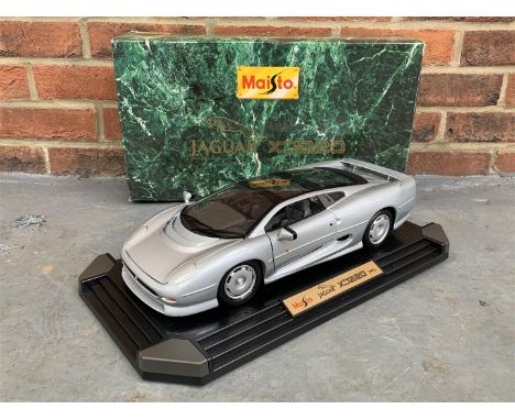 Maisto 1/12 Scale Jaguar XJ220 Boxed Model Car Make: Contact AuctioneerModel: Contact AuctioneerYear: 0Mileage: 0VIN: Contact