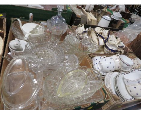 THREE TRAYS OF ASSORTED CERAMIC AND GLASS TO INCLUDE FOLEY EXAMPLES 