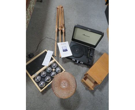 A TRAY OF SUNDRIES TO INCLUDE PORTABLE RECORD PLAYER ETC 