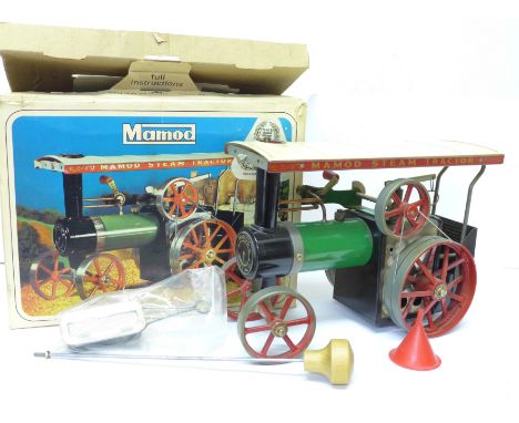 A Mamod TE1A steam engine, boxed 