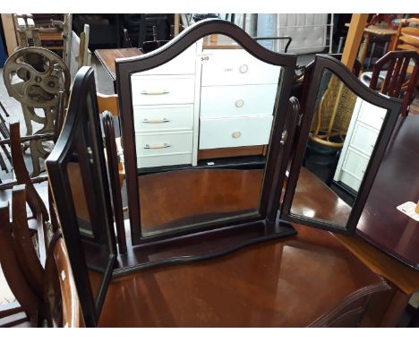 Folding dressing table mirror 