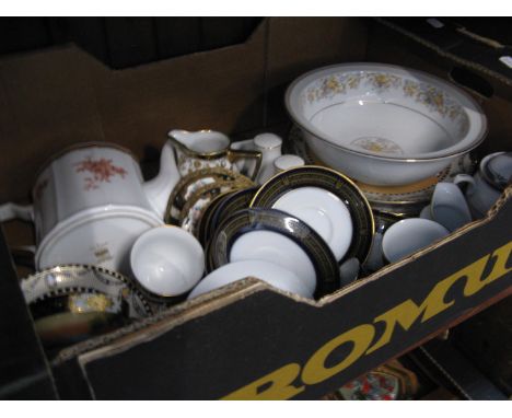A box of Noritake tableware 