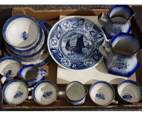 Box containing mixed blue and white china including booths real old willow part tea set, large spode cake plate, 3 Mayfare St