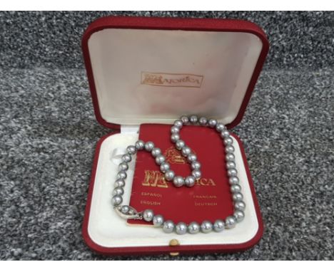 Vintage Majorica pearls in original box