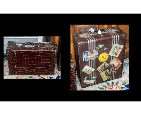 Early 20th Century Crocodile Travelling Suitcase, excellent quality, English made impressed John Parsons &amp; Son.  Fully fi