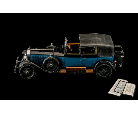 Franklin Mint - Hand Finished Precision Model Car Scale 1.24 1929 ' Rolls Royce Phantom 1 ' Cabriolet De Ville. Complete with