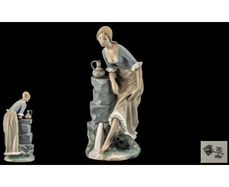 Nao by Lladro Large Hand Painted Porcelain Figure ' Female Water Carrier ' Standing at the Water Fountain. 1st Quality and Mi