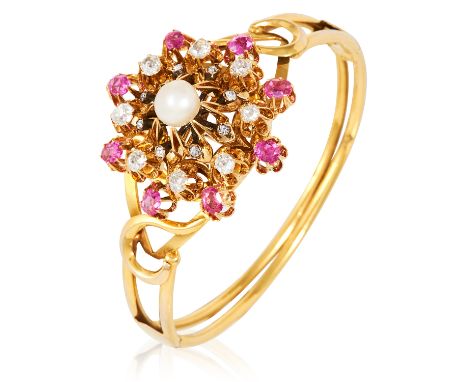AN ANTIQUE NATURAL PEARL, BURMA NO HEAT RUBY AND DIAMOND BANGLE in high carat yellow gold,the 7.6mm pearl within concentric r