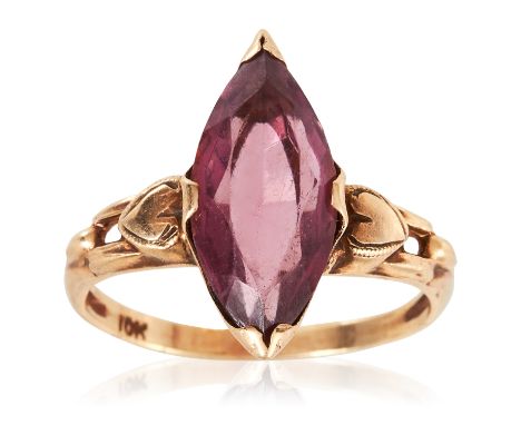 AN ANTIQUE AMETHYST RING in yellow gold, set with a marquise cut amethyst, stamped 10K, size K / 5, 1.98g.