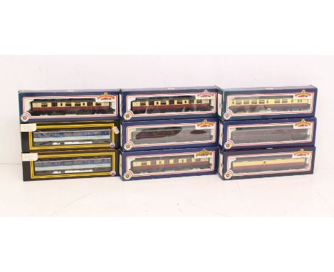 Bachmann: A collection of seven boxed Bachmann coaches to comprise references: 34-400, 34-651, 34-650, 34-502, 34-375, 34-650