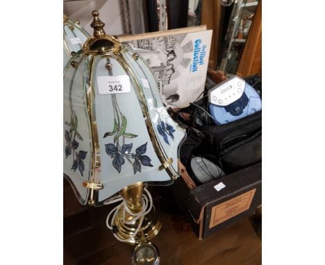 PAIR OF BRASS AND GLASS TABLE LAMPS PLUS BOX OF ELECTRICALS INCLUDING WIND UP TORCH AND HITACHI MP3 PLAYER