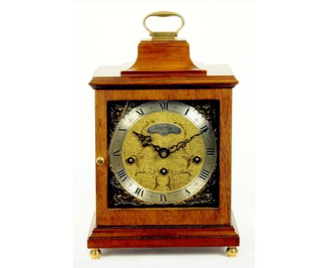 AN 18TH CENTURY STYLE BRASS MOUNTED WALNUT MANTLE CLOCK, THE WUBA MOVEMENT CHIMING ON ROD GONGS 