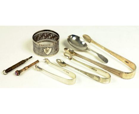 A WILLIAM IV SILVER CADDY SPOON, FIDDLE PATTERN, LONDON 1830, THREE PAIRS OF SILVER SUGAR BOWS, ETC
