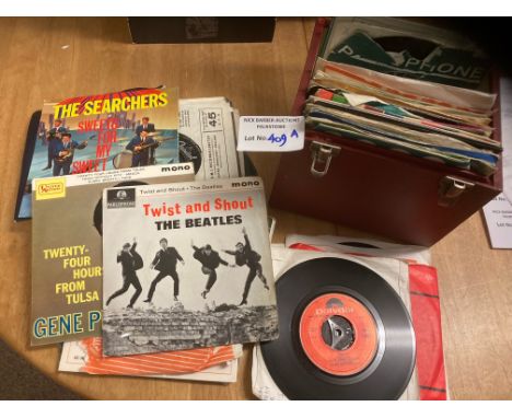 Records : Nice case of 7" singles 50+ all in sleeves inc Beatles, R. Stones &amp; EPs, Kinks - all seem in super condition