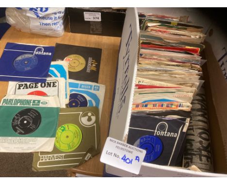 Records : 150+ 7" singles in box good names Deep Purple, R. Stones etc all in company sleeves generally conditions great
