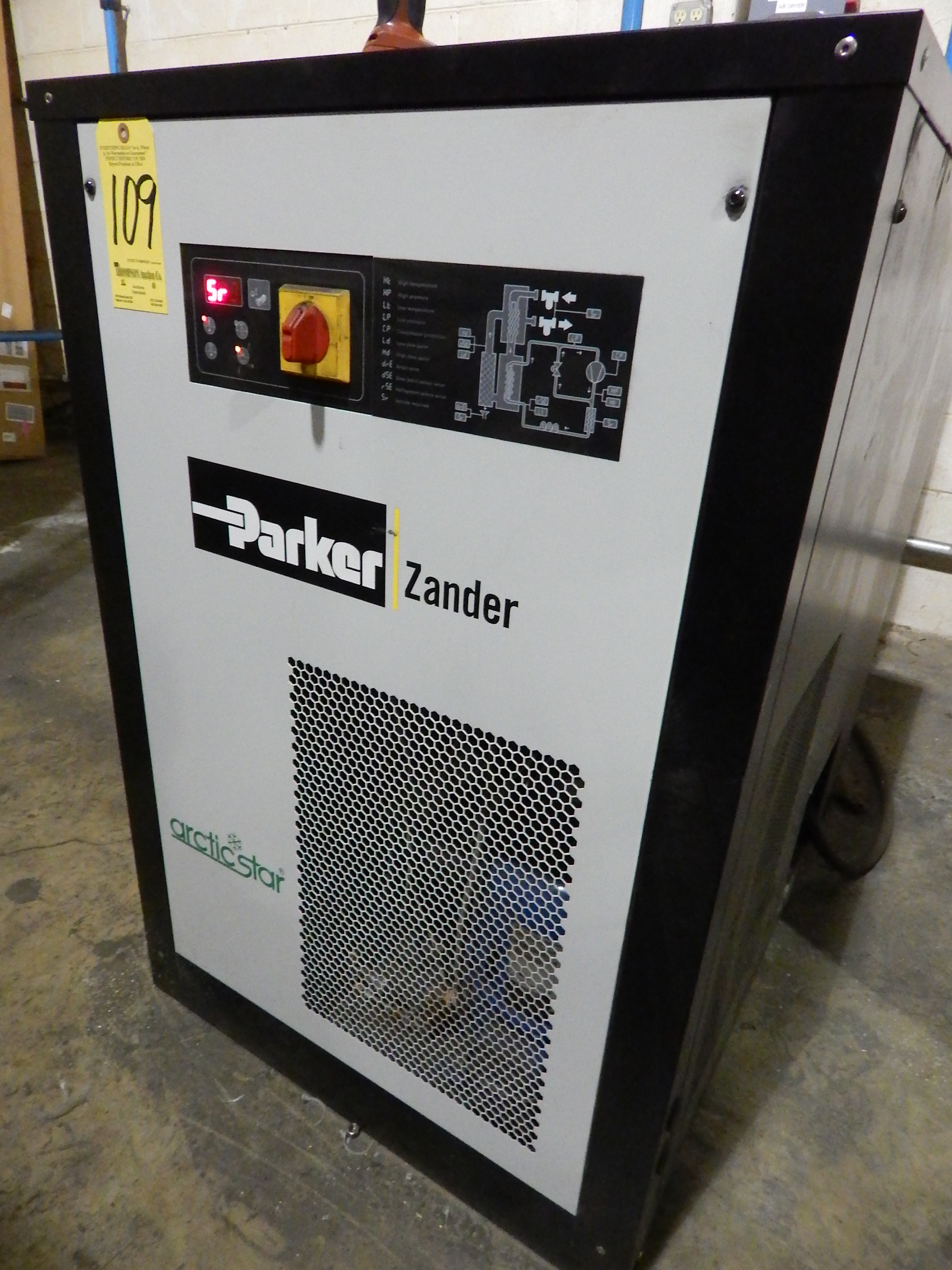 Parker Zander ?Artic Star? Refrigerated Air Dryer, s/n 398001040001