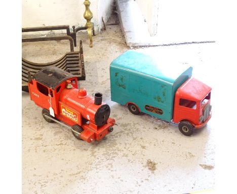 A Vintage Tri-ang transport van no. 200, and a Tri-ang 73000 steam engine (2) 