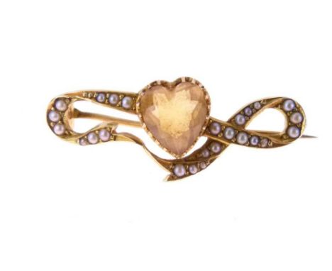 Citrine and seed pearl brooch, circa 1900, stamped '15ct', 3.6cm long, 4.2g gross approx