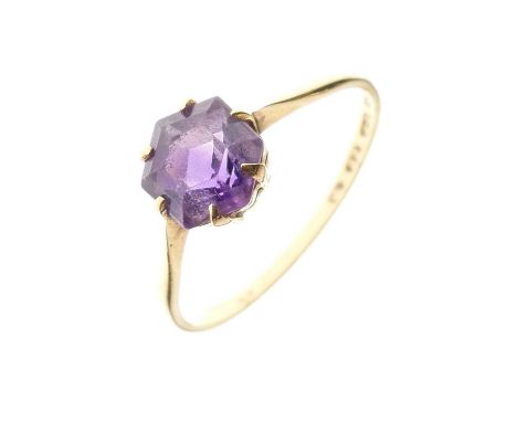 22ct gold ring set faceted purple stone, size P½ approx, 1.9g gross approx