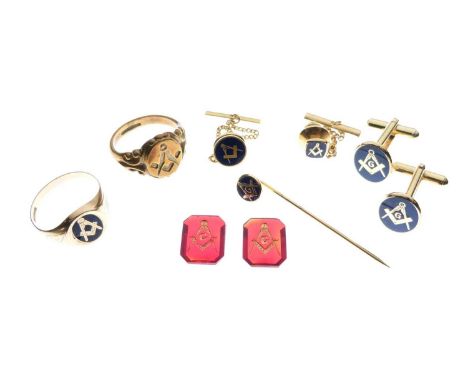 Group of Masonic items, including a 9ct gold signet swivel ring, size V approx, 4.5g approx, and gilt metal cufflinks, tie-pi