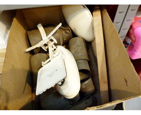 ASSORTED ITEMS. Assorted items including brass and copper measuring jugs, antique milk thermometer and letter scales and weig