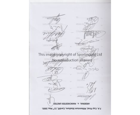 ARSENAL 2005 FA CUP FINAL / AUTOGRAPHS      A red hardback bound programme for the 2005 FA Cup Final v Manchester United. Ins