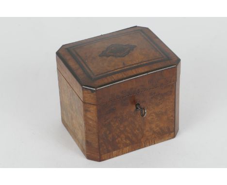 Early Victorian amboyna tea caddy, inlaid with ebony and brass, height 11cm, width 12.5cm 