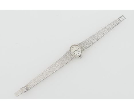 Longines lady's 9ct white gold bracelet wristwatch, circa 1970, 16mm silvered dial with baton numerals, signed manual movemen