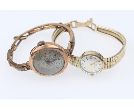 Omega 9ct gold lady's bracelet wristwatch, 14mm dial with baton and Arabic numerals, signed, on an integral bracelet, length 