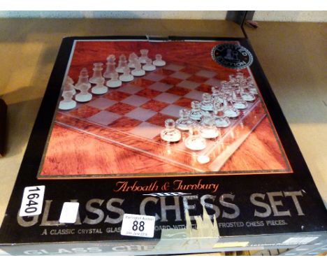 Boxed glass chess set 