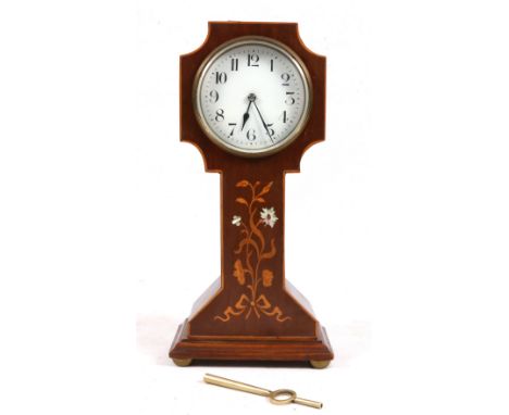 Art Nouveau mahogany and inlaid mantle clock with anchor escapement and French movement raised on four brass bun feet, 28cm
