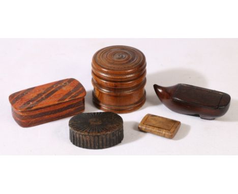 Victorian rosewood snuff box in the form of a clog, three other snuff boxes and a turned string box (5)