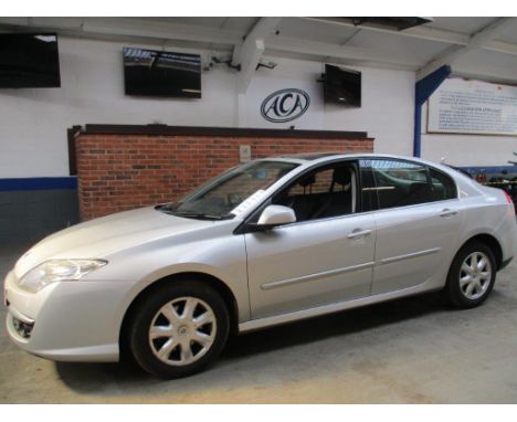 Make &amp; Model: Renault Laguna Dyn SDate of Reg: NV57 DXPColour: Silvercc: 1997MoT: 23-07-2021Fuel Type: PETROLMileage: 102