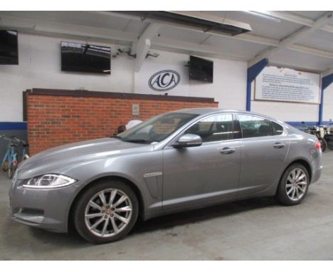 Make &amp; Model: Jaguar XF Premium Luxury V6Date of Reg: RV12 UUCColour: Greycc: 2993MoT: 22-03-2021Fuel Type: DIESELMileage