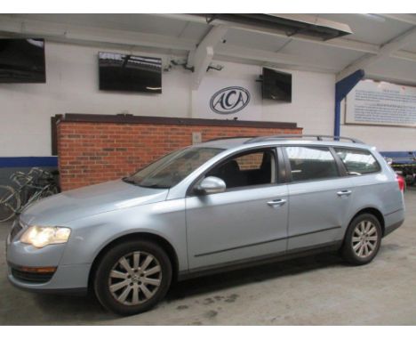 Make &amp; Model: VW Passat S TDI EstateDate of Reg: YY07 OVPColour: Bluecc: 1896MoT: 12-12-2021Fuel Type: DIESELMileage: 177