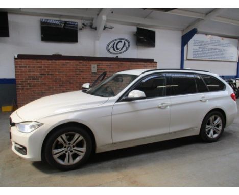 Make &amp; Model: BMW 318D SportDate of Reg: FT62 FBEColour: Whitecc: 1995MoT: 30-08-2021Fuel Type: DIESELMileage: 132kTransm