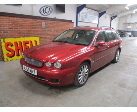 Make &amp; Model: Jaguar X-Type SE AutoDate of Reg: AJ59 WVTColour: Redcc: 2198MoT: 04-11-2021Fuel Type: DIESELMileage: 96kTr