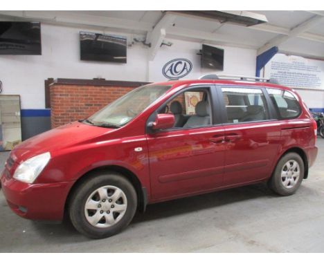 Make &amp; Model: Kia Sedona GSDate of Reg: AJ06 WNRColour: Redcc: 2902MoT: 25-01-2022Fuel Type: DIESELMileage: 87kTransmissi