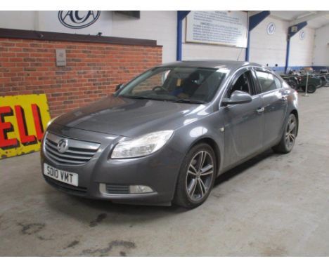 Make &amp; Model: Vauxhall Insignia ExclusivDate of Reg: SD10 VMTColour: Greycc: 1956MoT: 24-10-2021Fuel Type: DIESELMileage: