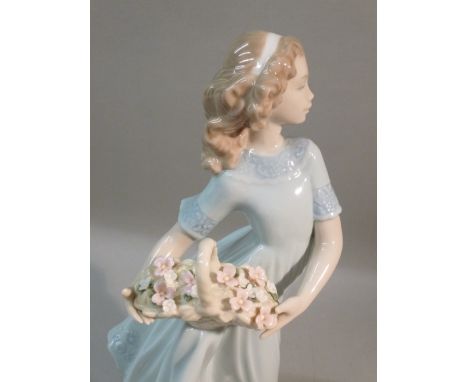 LLADRO FIGURE 6130, 'SPRING ENCHANTMENT' AND A LLADRO NAO FIGURE OF GEESE